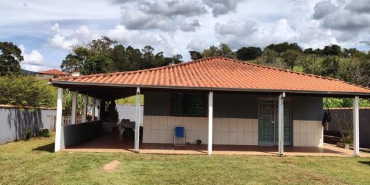 Linda Chácara no Corrego do Bom Jesus MG